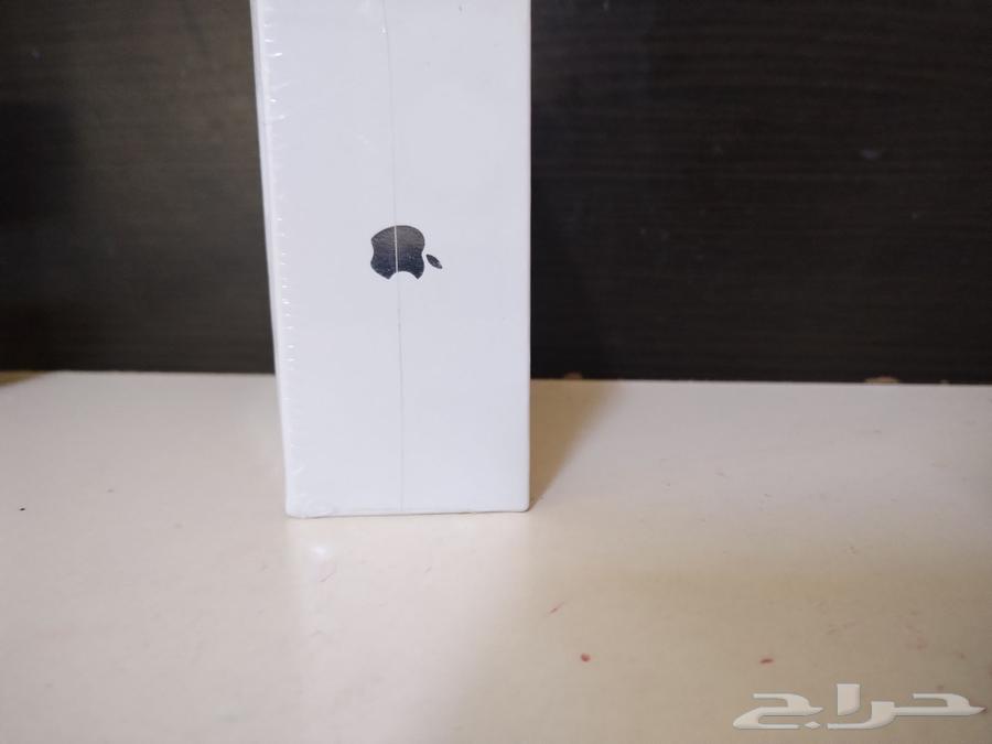 Original Apple Earbuds for sale, brand new63063665619841113
