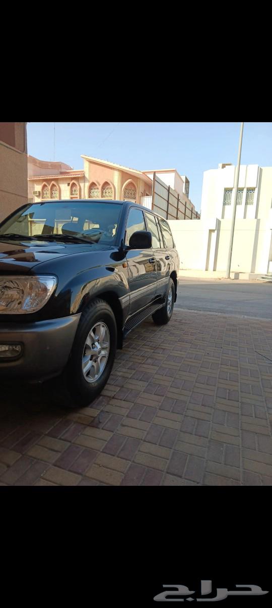 Land Cruiser VXR 2000 model63092837654658112