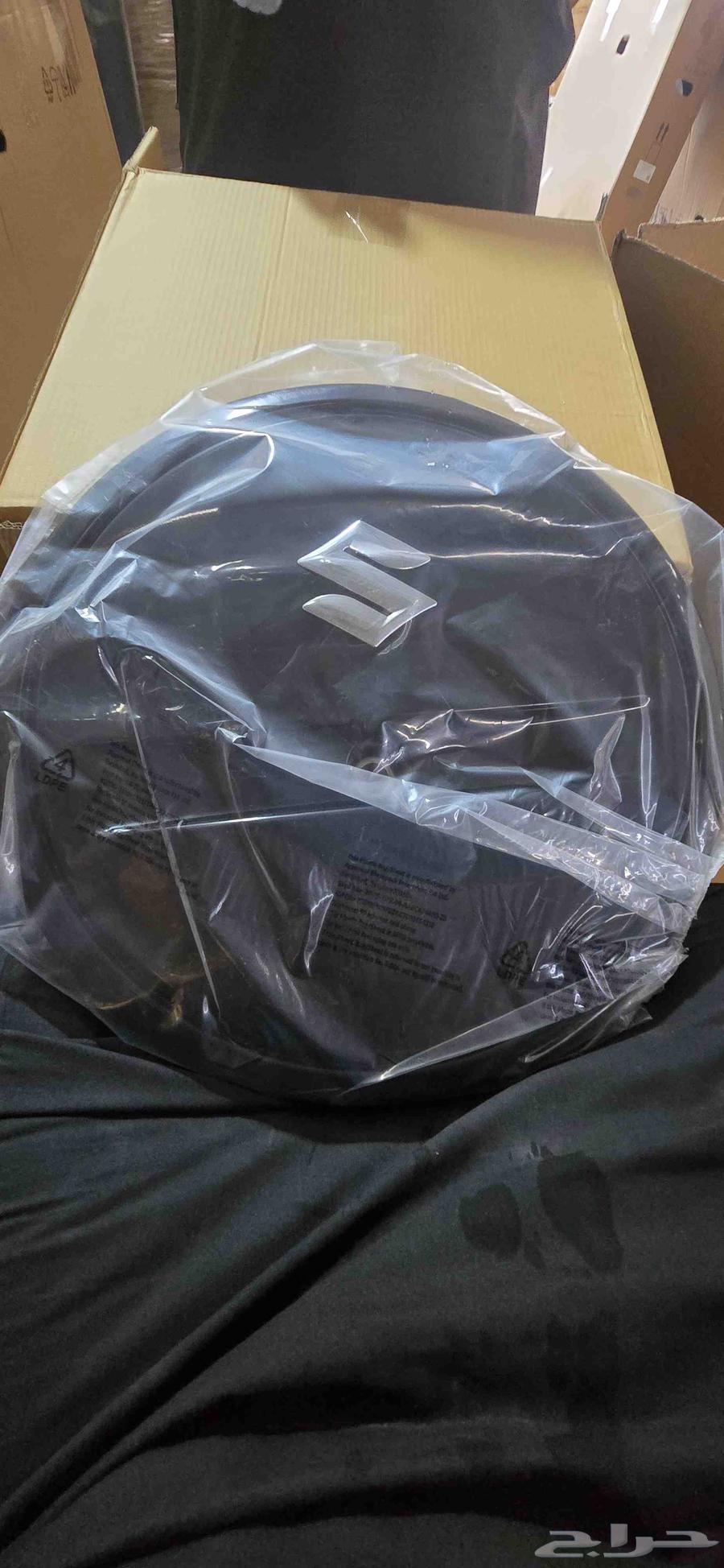Gomeni Suzuki Rear Black Original Exhaust Cover Agency63104787680258111