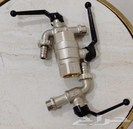 محبس هواء 1 بوصه وبزبوز نص بوصه الاصلي بكرتونه جديد للبيع63061476754817111
