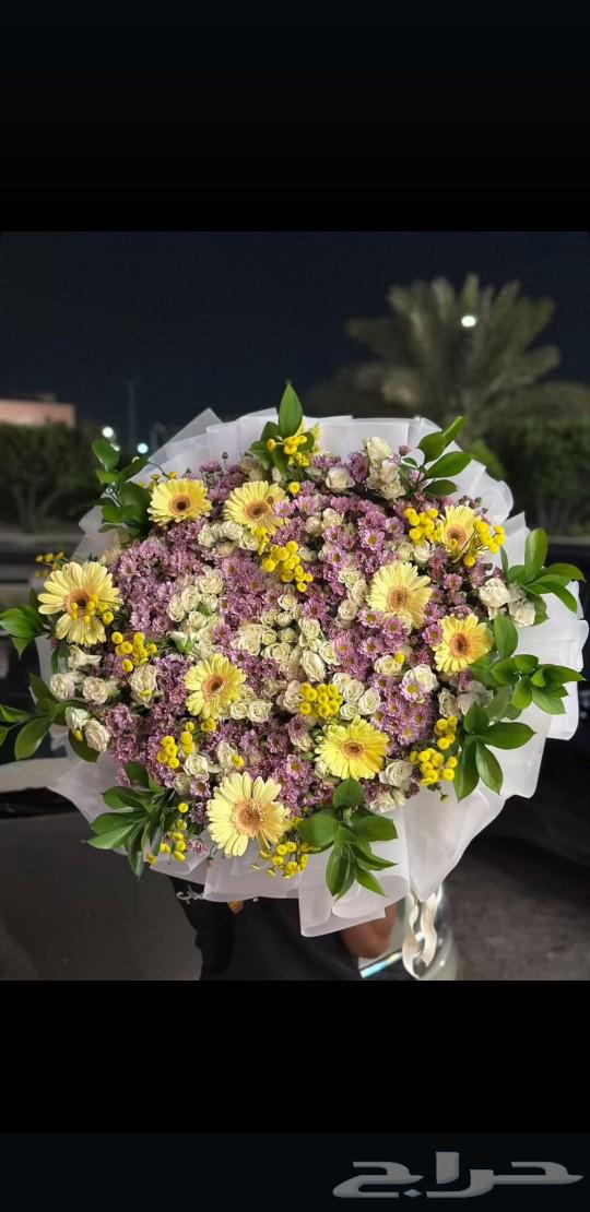 Delivery representative, flower arrangement, gifts in Abha and Khamis Mushait, order and it will be delivered to you63016101416578111