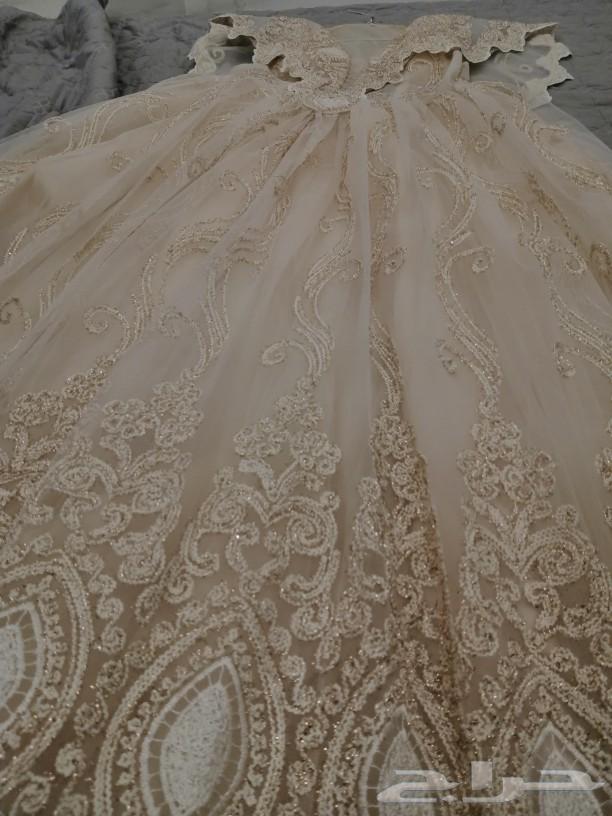 New women's dress suitable for a queen or wedding party, size 38 is appropriate63062920165891112