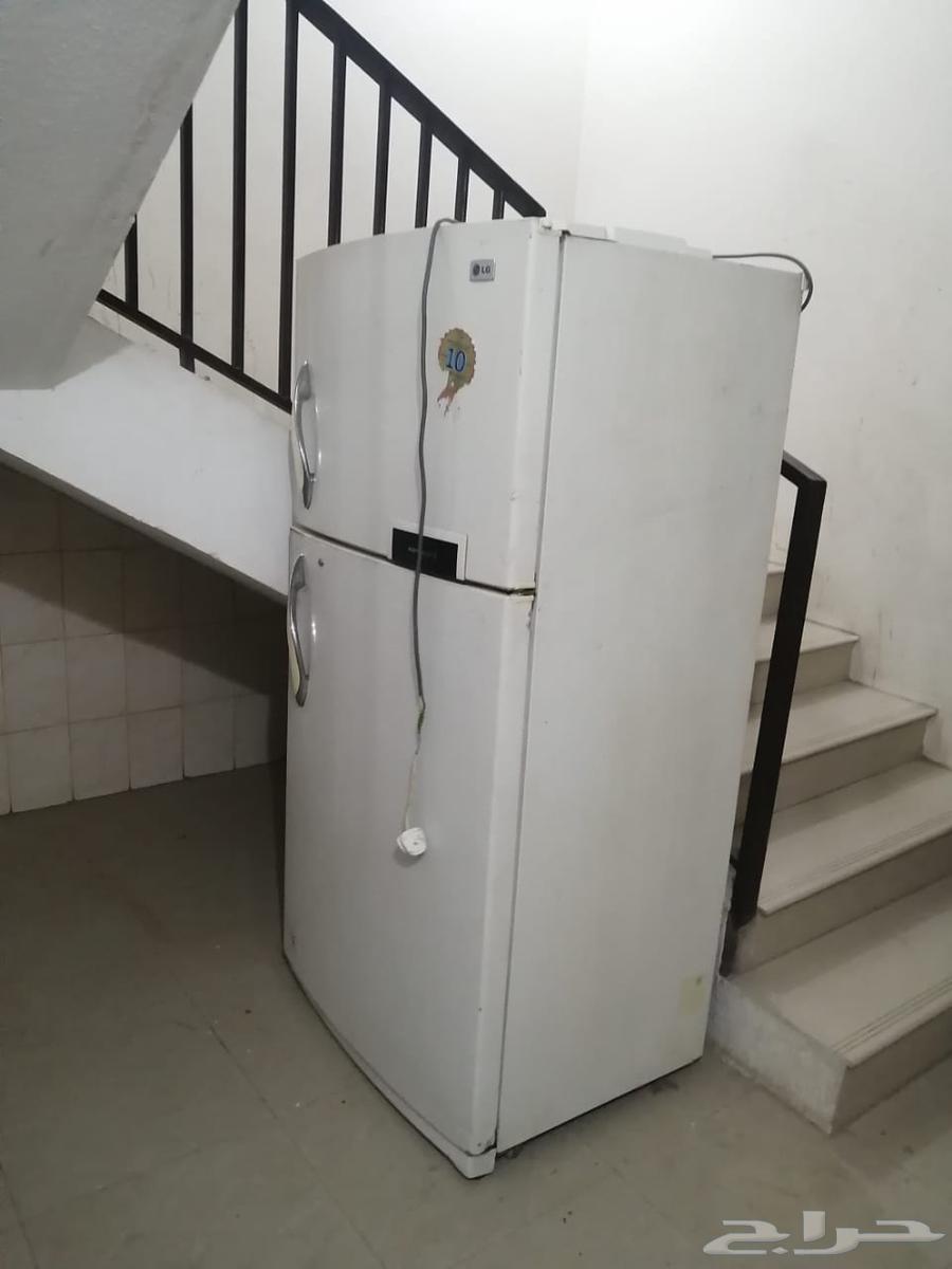 للبيع63061840716417111