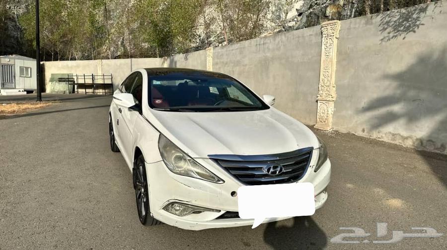 For sale, a 2015 full-option Sonata Panorama.63083742045441115