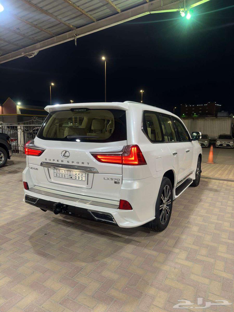 لكزس ال اكس 570 موديل 201963084577368962112