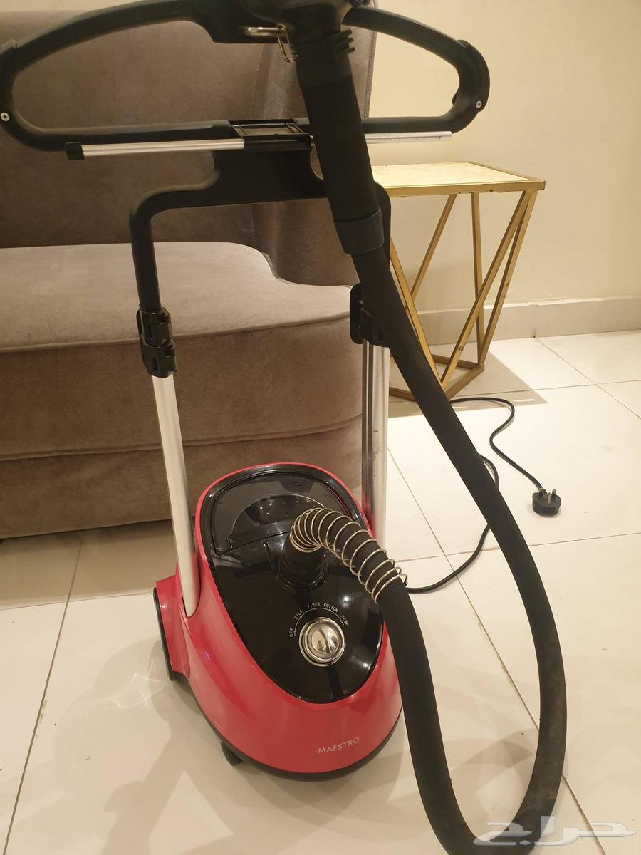 For sale: a vertical steam iron, very clean63059250770818113