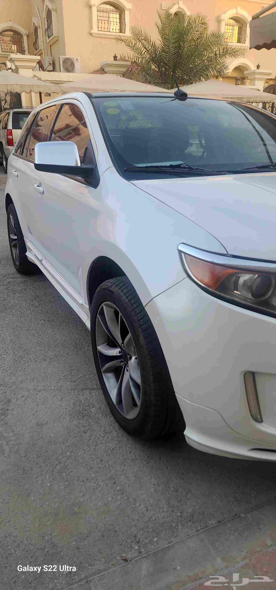 Edge Sport 2013 very clean body color 216 mileage631099128620821115