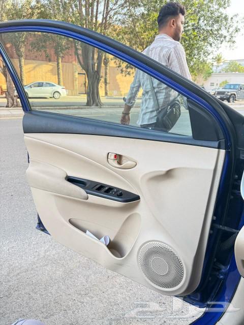 تايوتا يارس 201963083721653251114