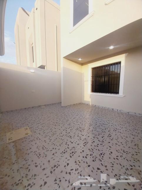 For sale: A ground floor with luxurious finishing in one of the affluent areas, priced at 520 thousand.628942150643221124