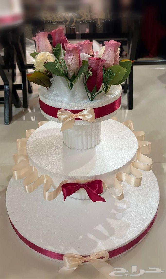 Wedding stand63058810498177111