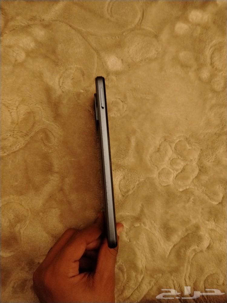 The phone is new, first used four months ago.63058831404162112