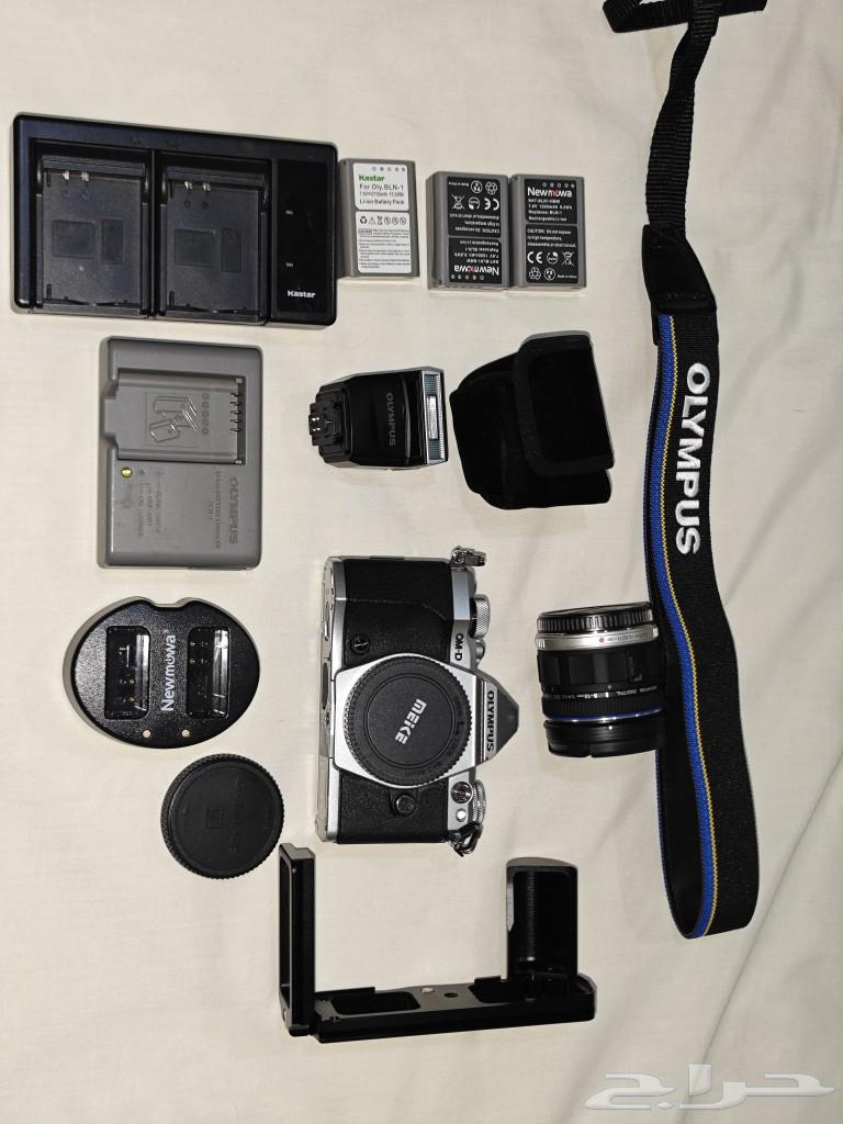 للبيع كاميرا اوليمبوس Olympus OM-D E-M5 II63181993124738114
