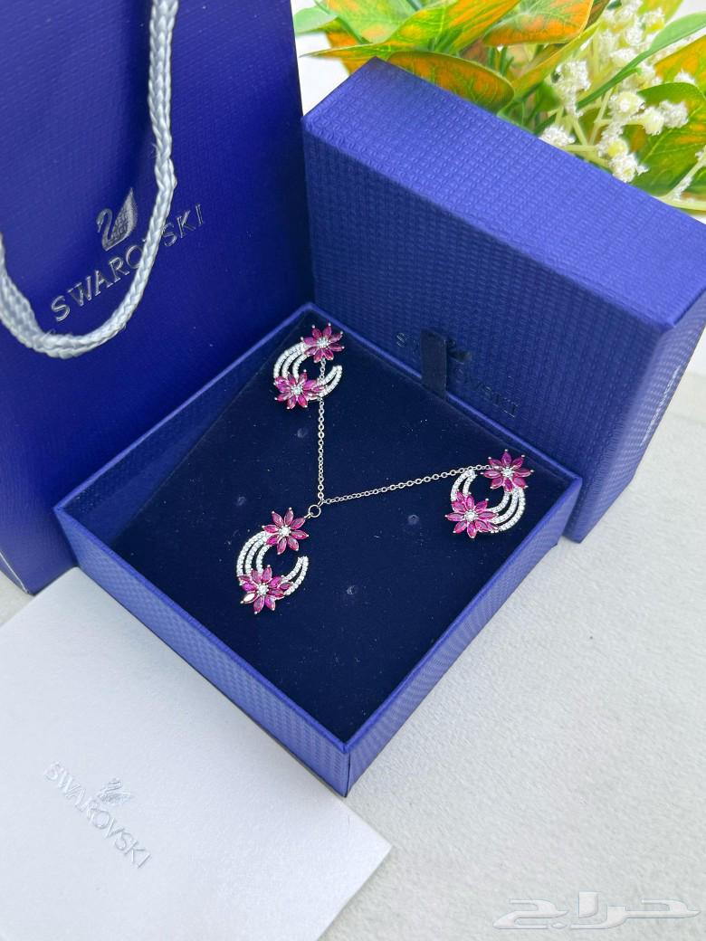 إكسسوارات نسائيه ماركات عالمية63058015958659113