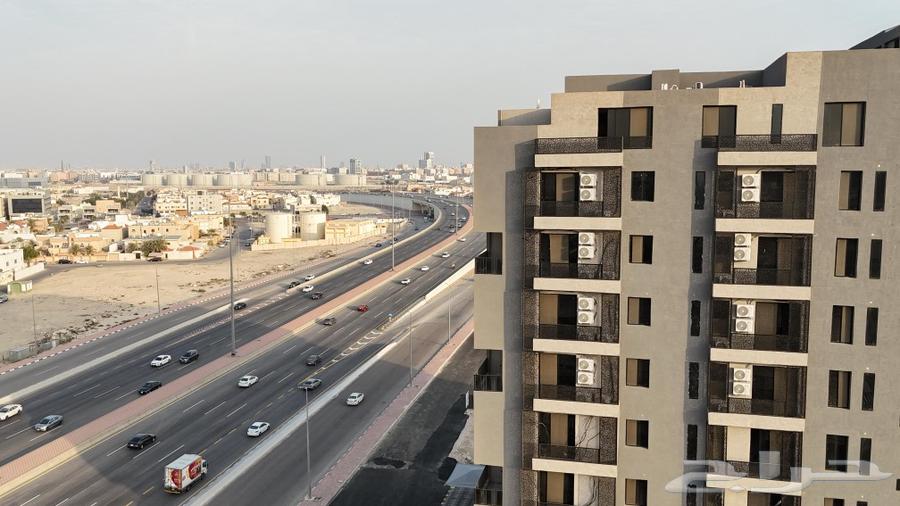 للبيع شقق مساحات 180 بسعر 610 الف حي الواحه630133877639701116