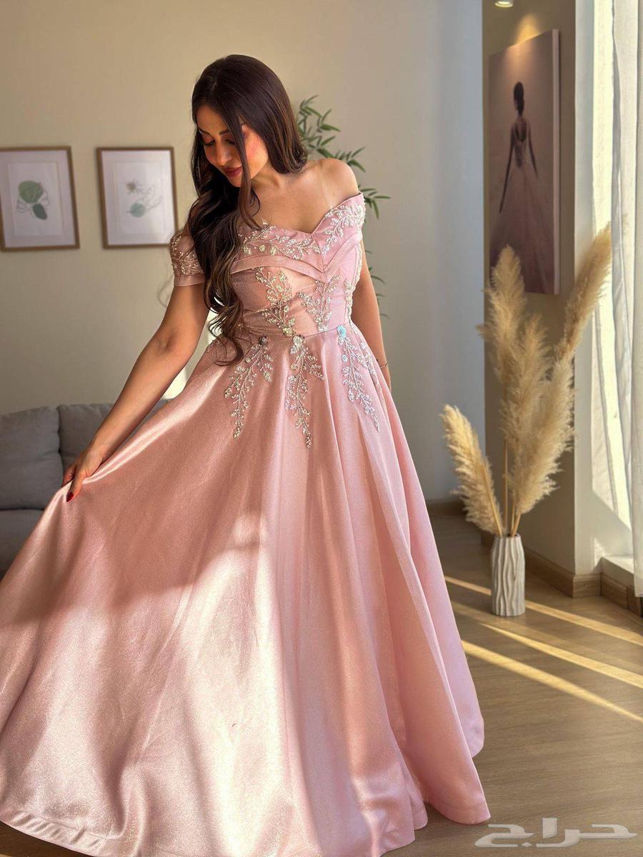 Evening dresses63056430028161114