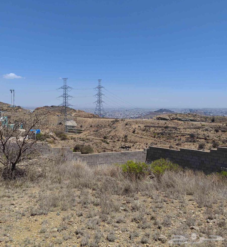 Land with a title deed on two streets63015211305603111