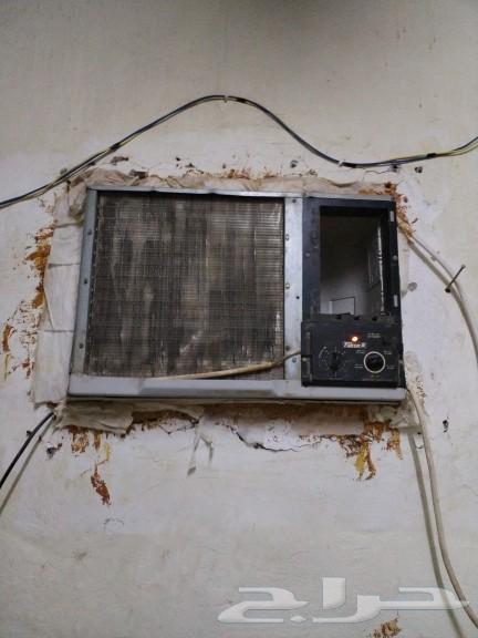 2-ton air conditioner working in good condition630552624087061111