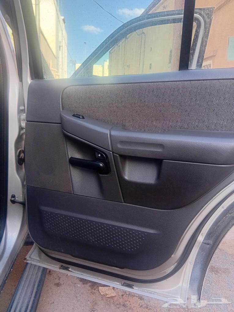 Ford Explorer63081292724865114
