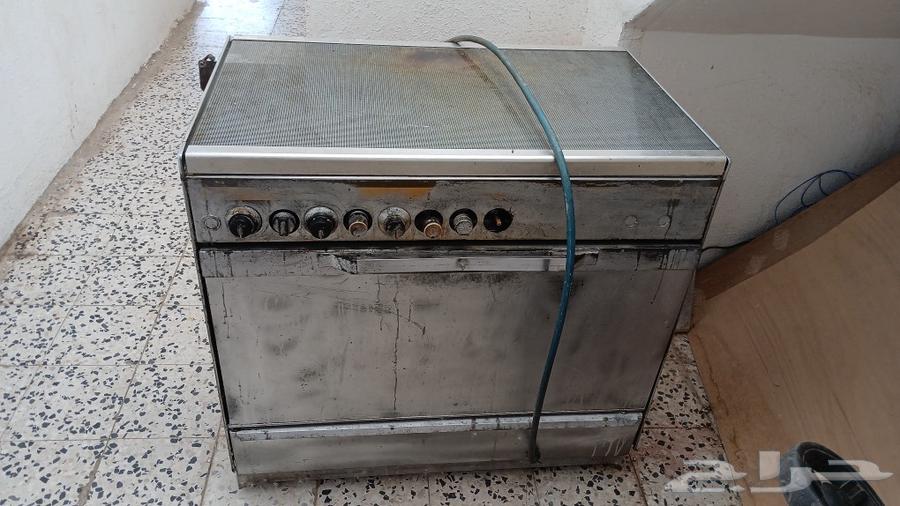 Oven with 6 eyes, works top and bottom price 250630544902842911116