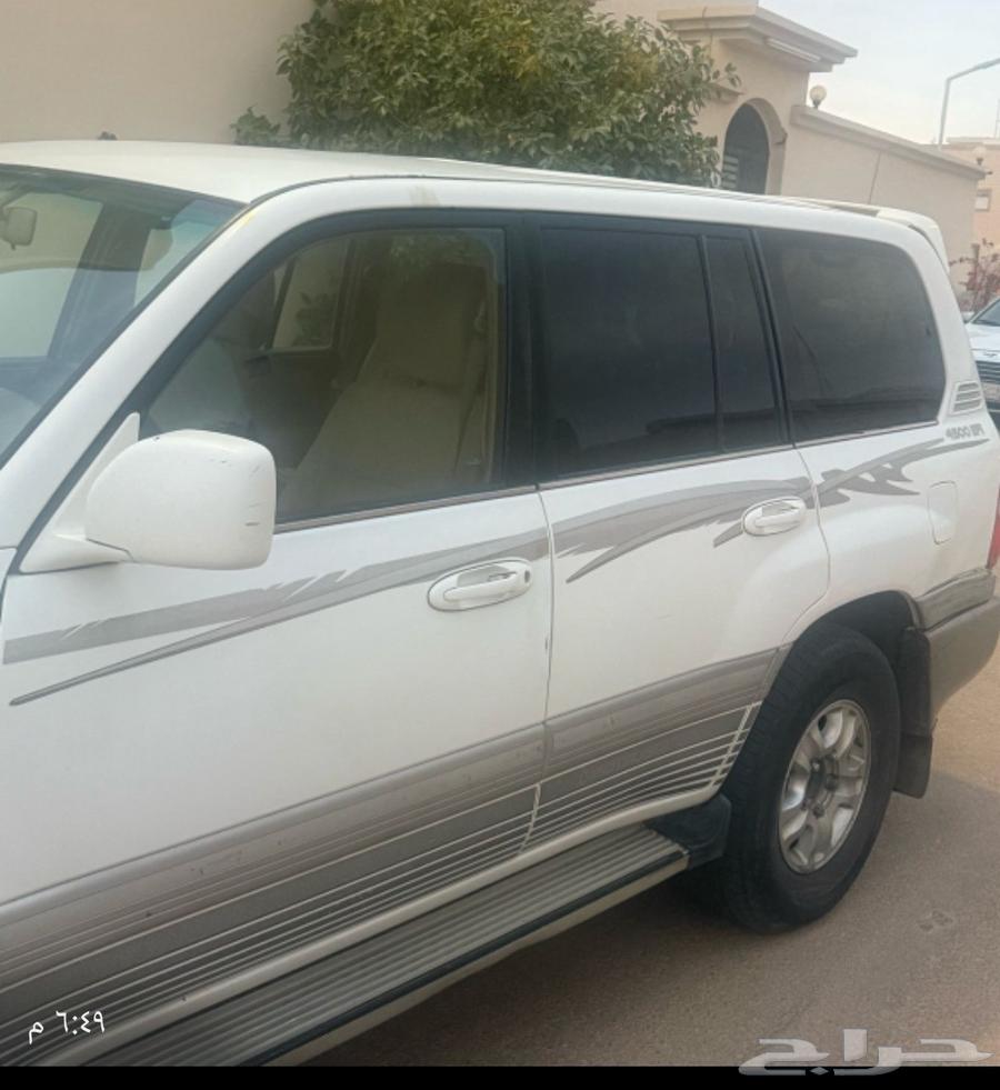 السلام عليكم جيب لاندكروزر موديل 2003 GXR بنزين دبل محركات63076772654082113