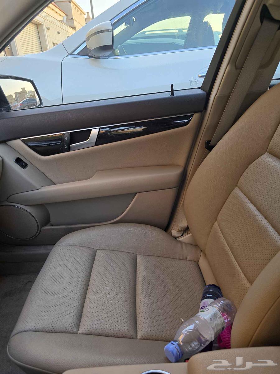 Mercedes C300 in agency condition63077991239170114