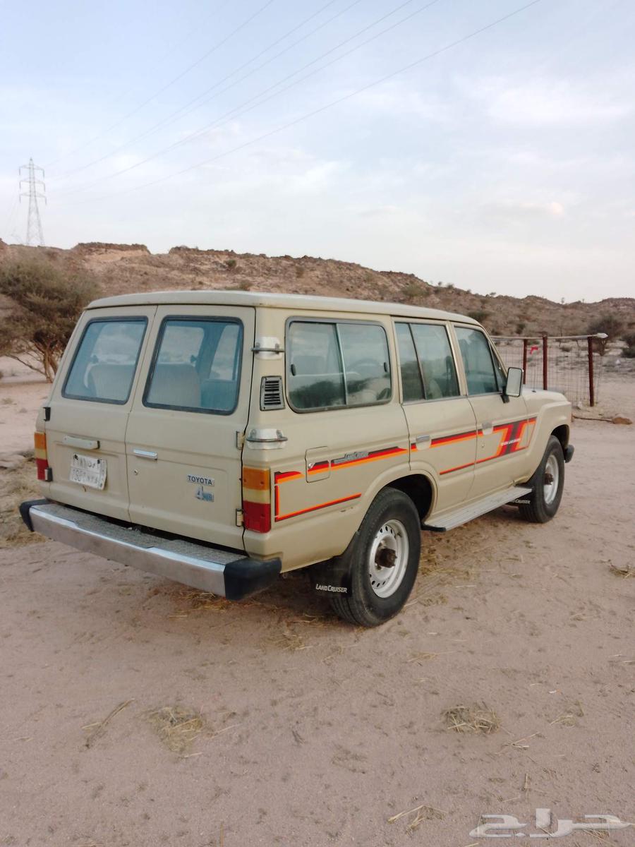 جيب تويوتا63078016154115111