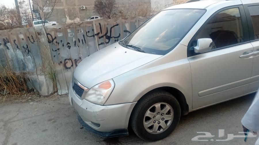 Kia Carnival 201263077614961282111