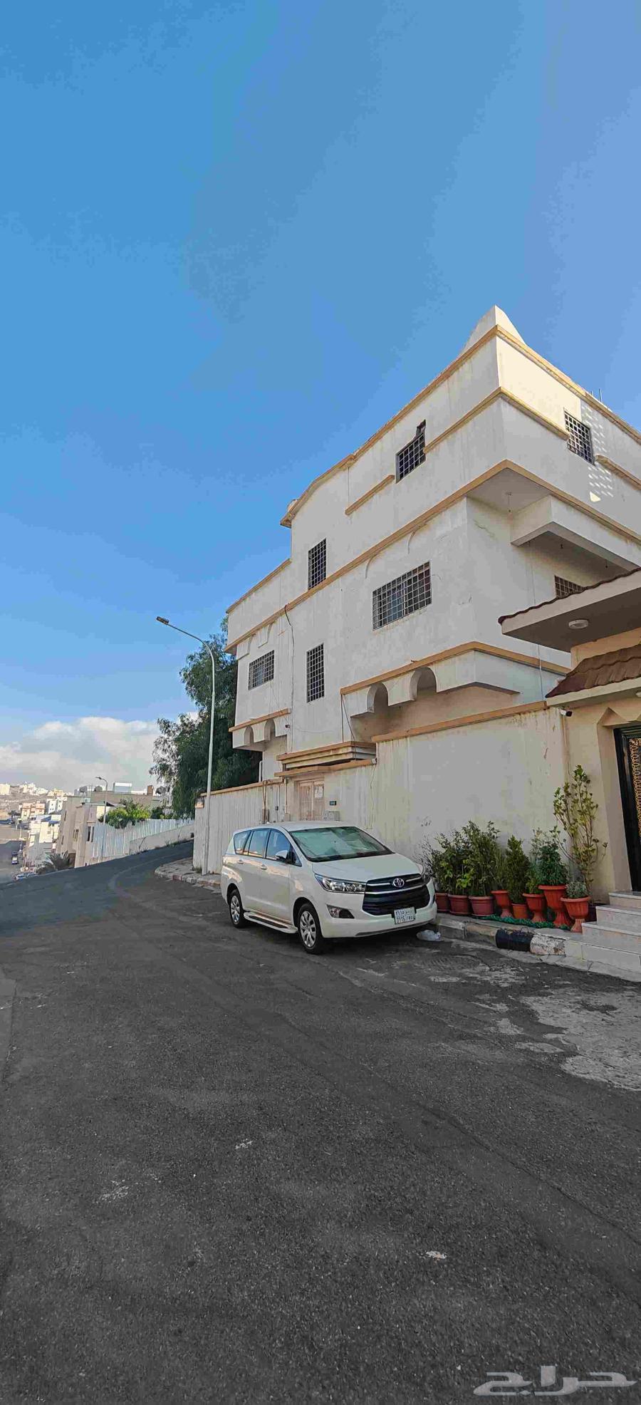 للبيع عمارة سكنية (النميص)630133826693141124