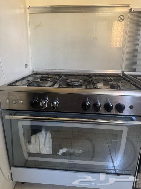 For sale, 2 working ovens, all of them63054067184002111