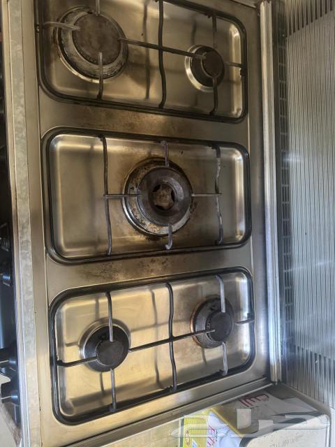 For sale, 2 working ovens, all of them63054067184002112