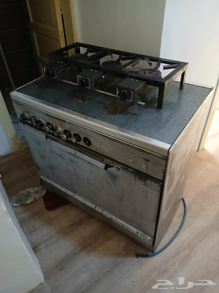 Oven with 6 eyes, works top and bottom price 25063054490284291112