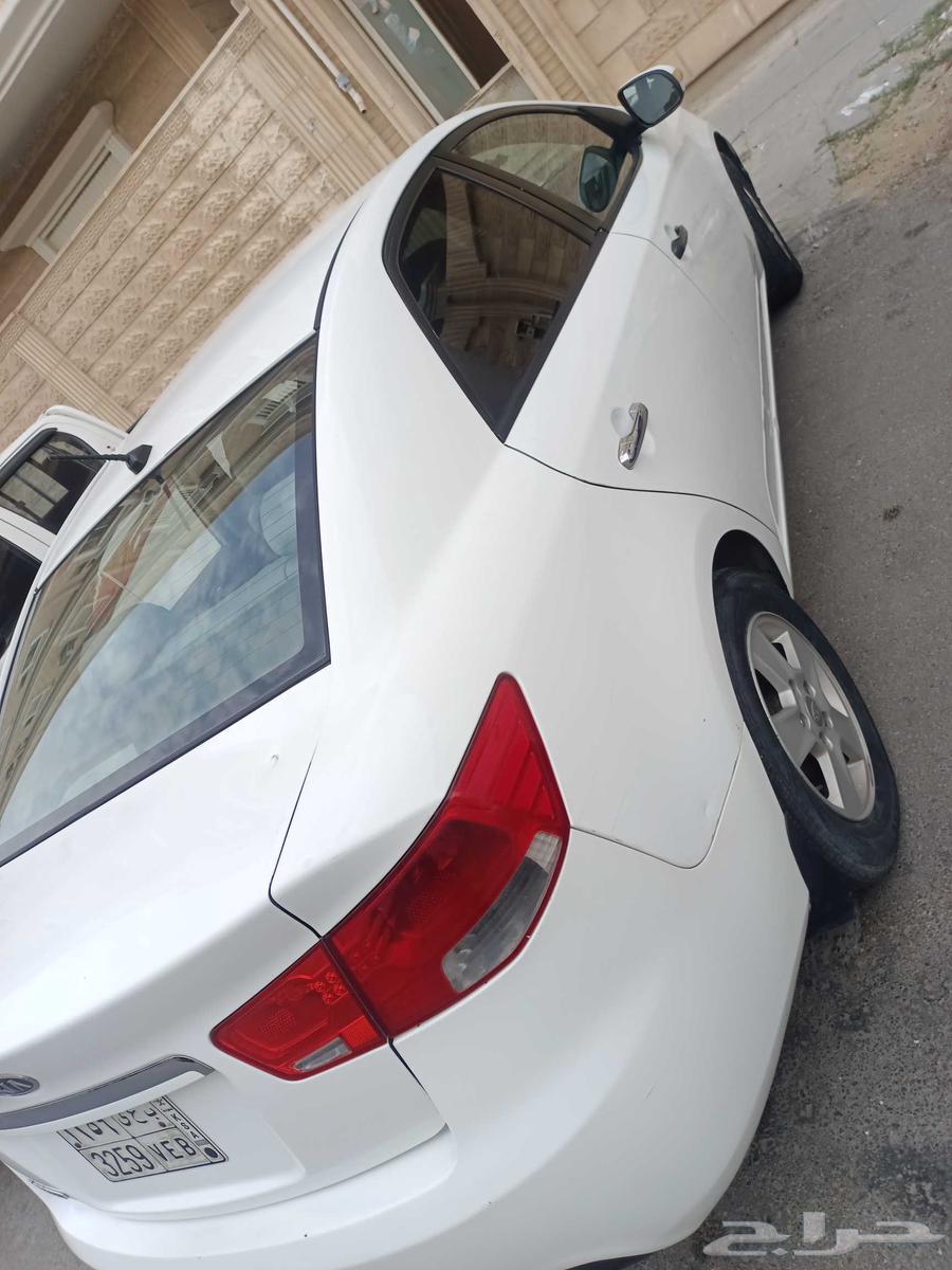 كيا سيراتو 201263075638763906111