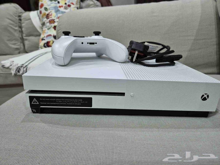 جهاز Xbox One نظيف ما استخدم63051215802754111