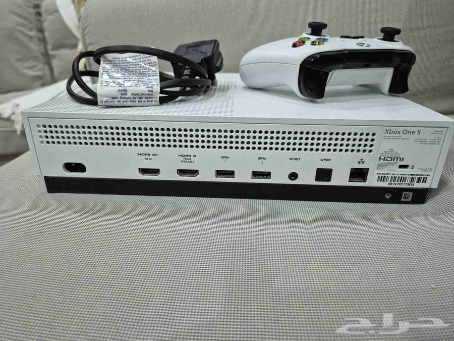 جهاز Xbox One نظيف ما استخدم63051215802754112