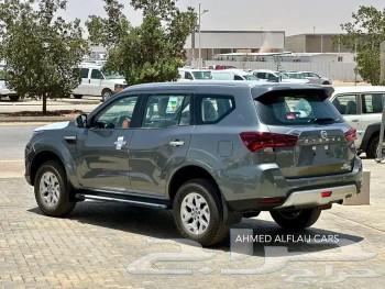 Nissan Extra 202463076056275586111