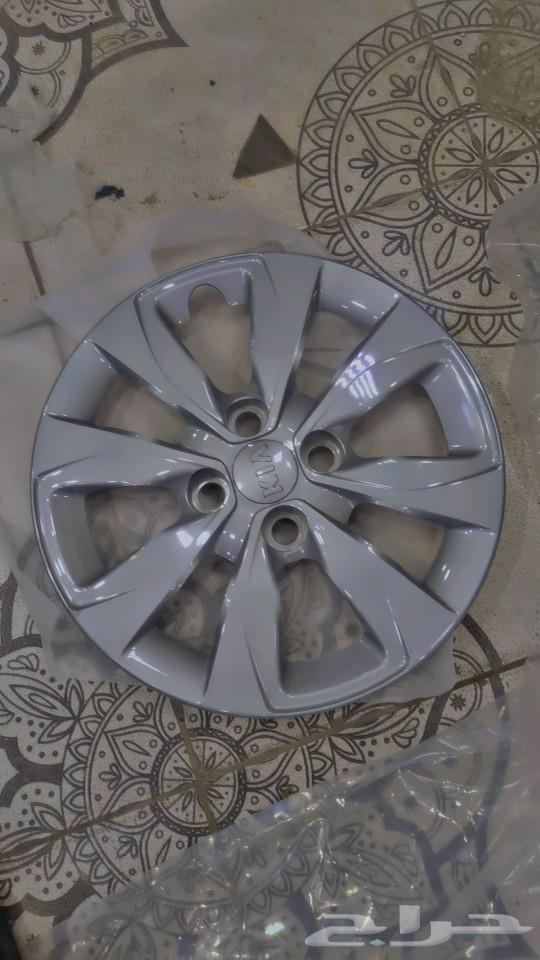 This Kia Rio This Spark This Kia Pegas63072344341506112