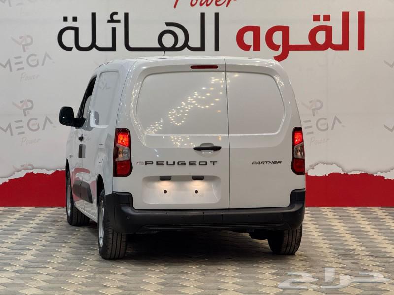 Peugeot Partner. 202563077206157954113