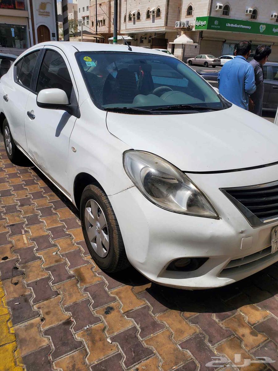 Nissan Sunny 201463069486186883112