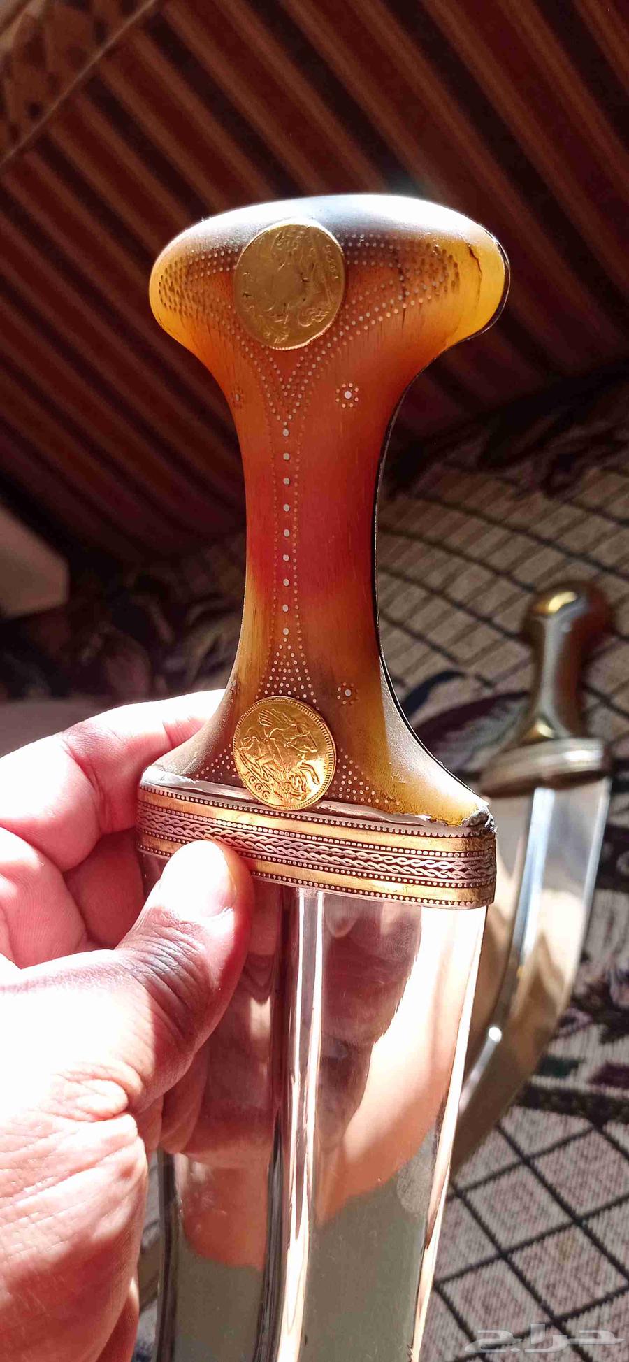 جنبيه زراف63048944685698112