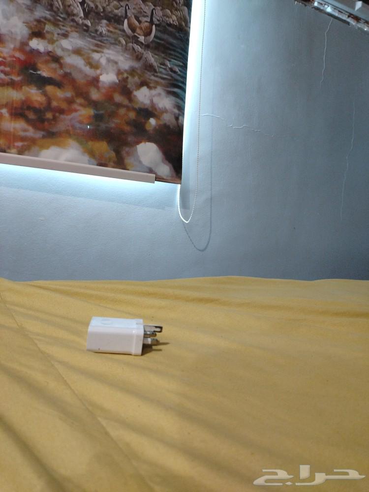 Hello everyone, peace be upon you and God's mercy and blessings. Charger for sale on eBay for 2000.63048579285506114