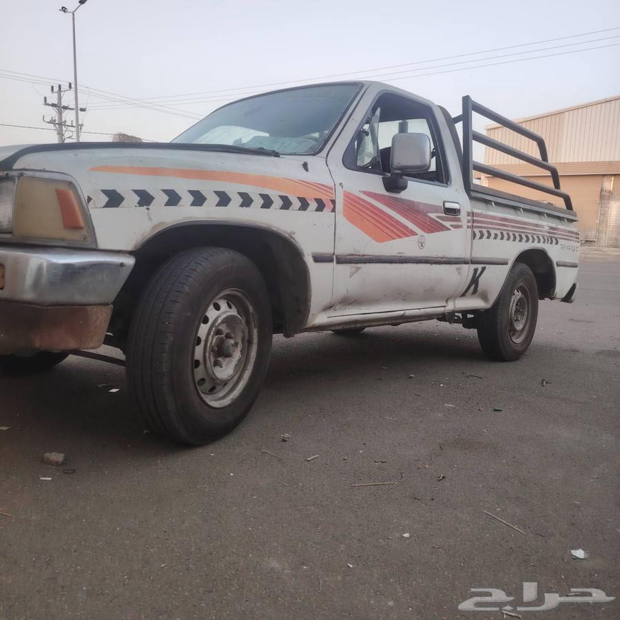 1997 Toyota Corolla for sale, the right to buy it, you can contact me, located in Jizan63073182370435111