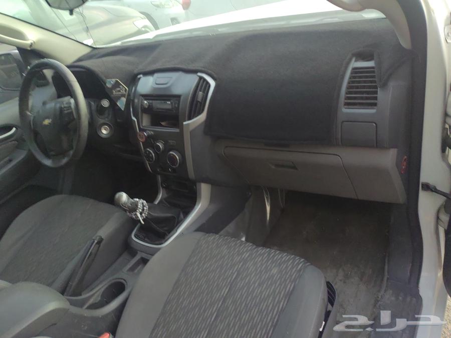 Two Chevrolet Tahoes63063094774529113