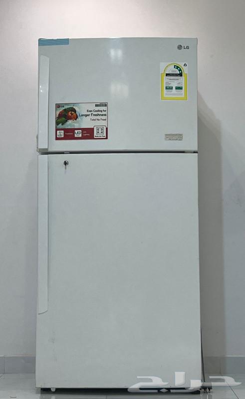 For sale LG refrigerator approximately 17 cubic feet63044147165313113