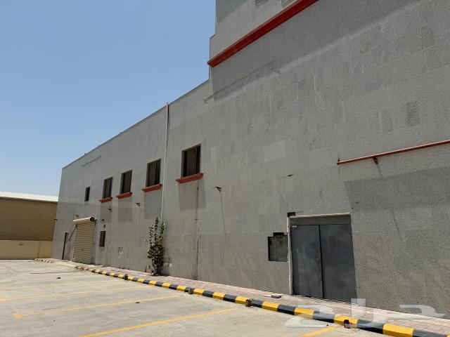 مبنى تجاري للايجار في العزيزية مدينة الخبر63009381195651111