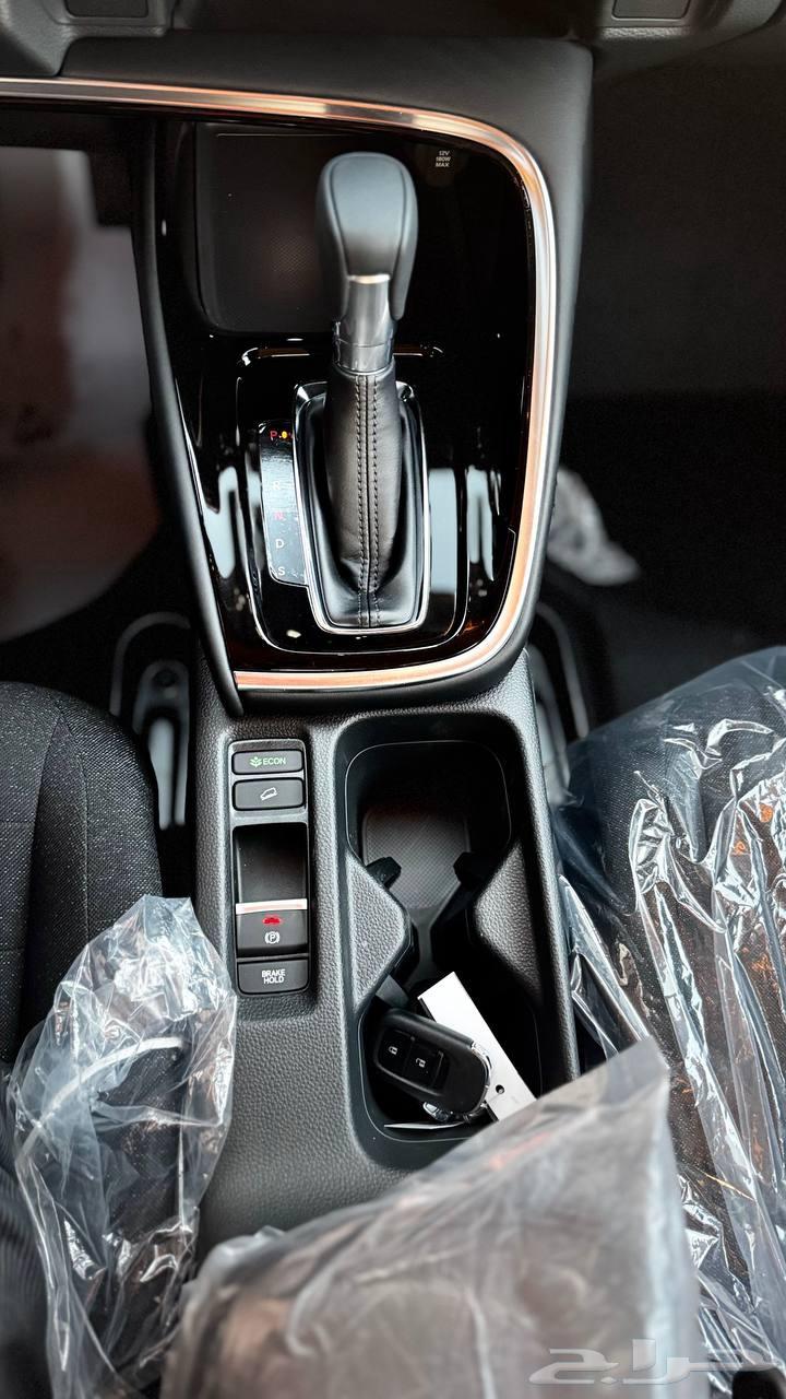 هوندا اتش ار في ال اكس 2024 رمادي HRV LX63065437444482114