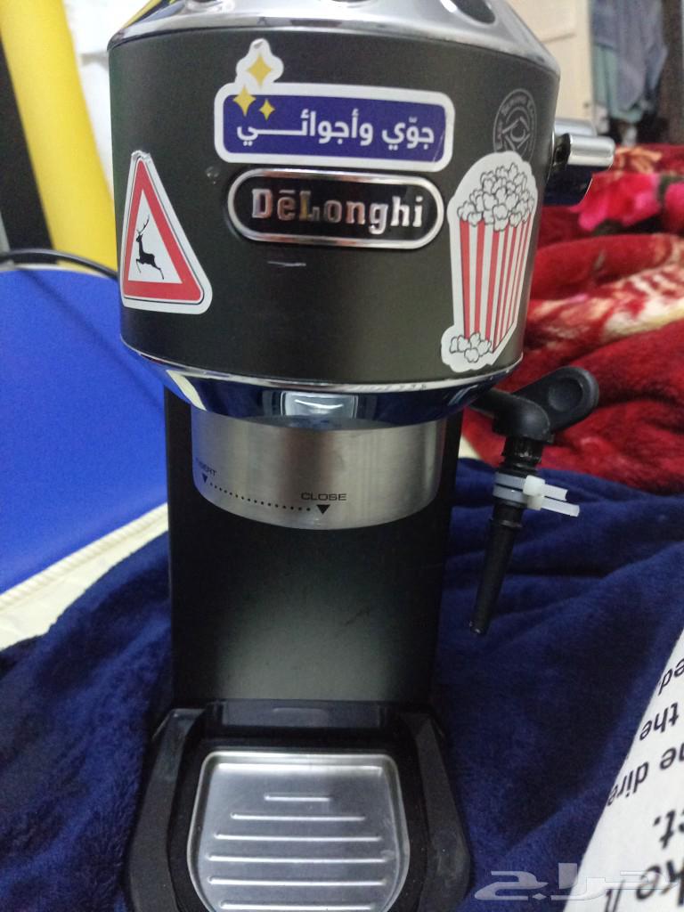 ماكنية قهوه مع اغراضه63043728671874113