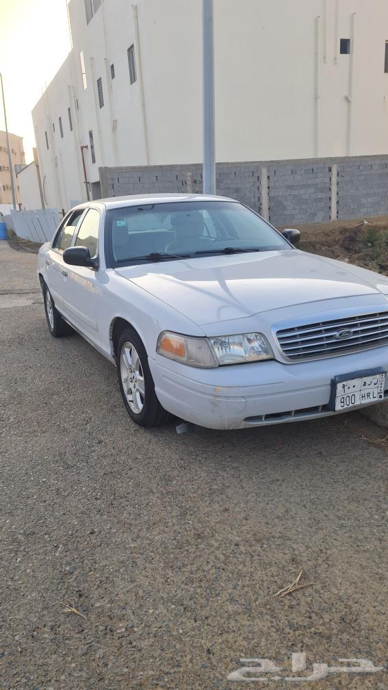 كراون فكتوريا 2011 برقم لوحة مميزة 900 ل ر ه63062748521346111