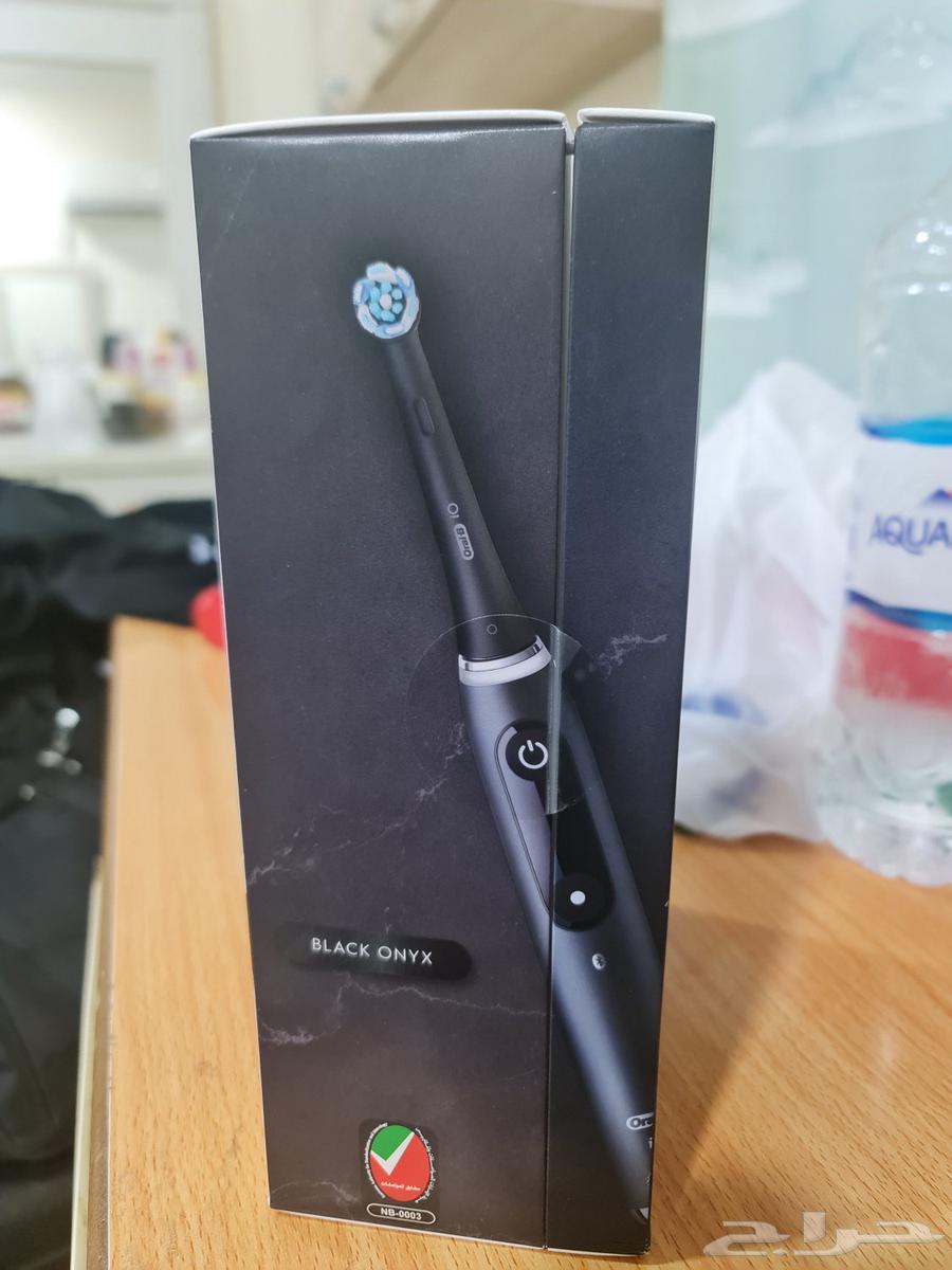 New fully electric toothbrush Oral-B IQ9 in original packaging63110054924163111