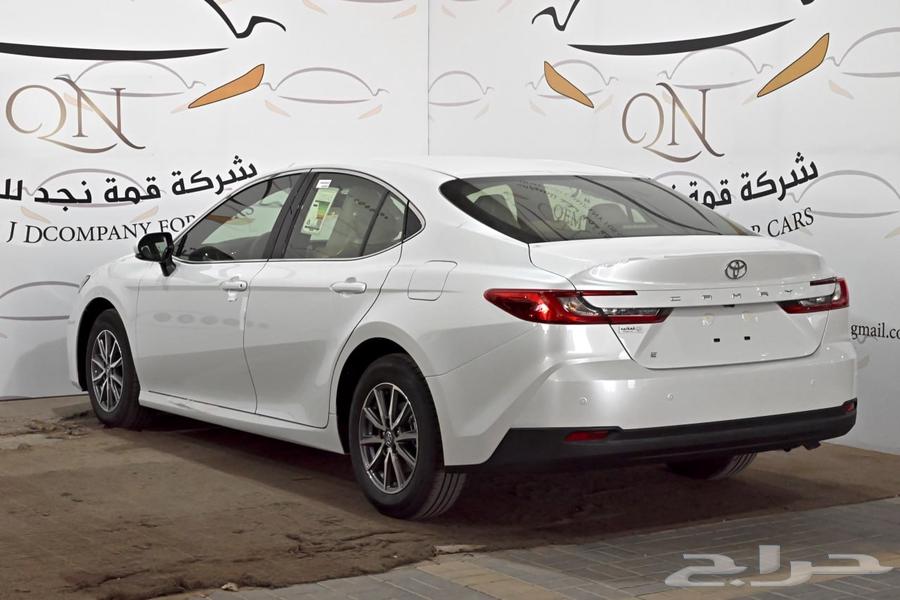 Toyota Camry E Standard, gasoline rims, 2025, cash or installments63170429349251113