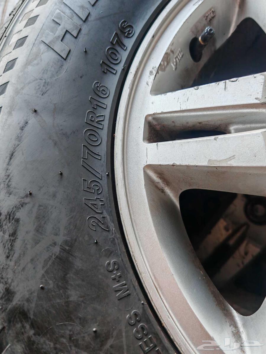 Original rims of Azeez, agency condition, with 4 nearly new tires63169968318337111